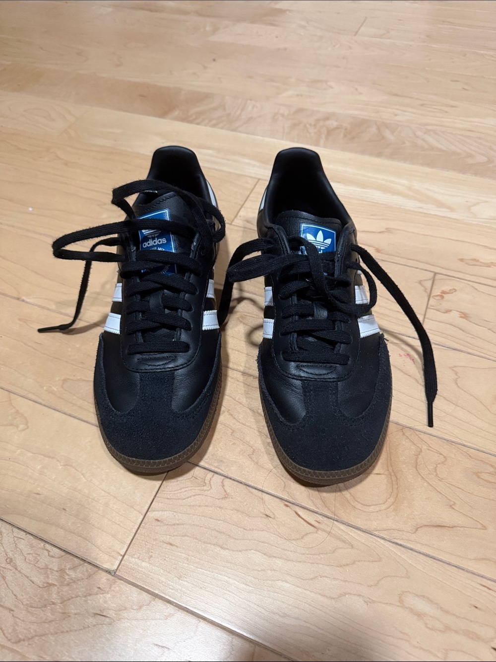 Adidas - Picture 6 of 8
